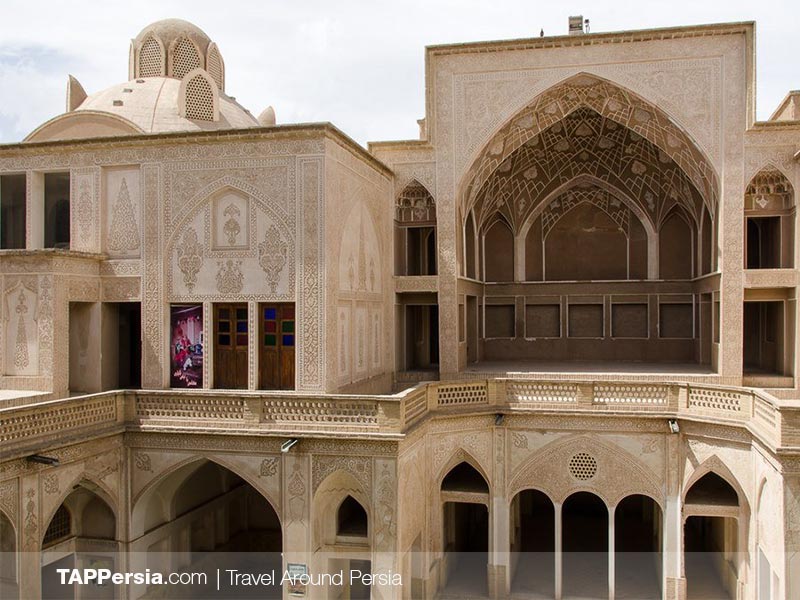 Abbasian House; An Eco-friendly Persian House