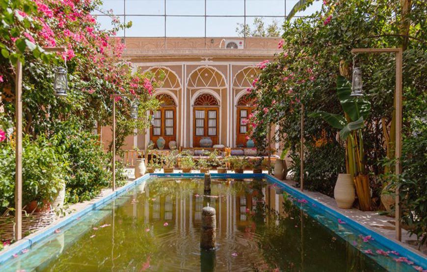 Koshke Aqa Mohammad (Mr. Mohammad’s Summerhouse) – Kashan