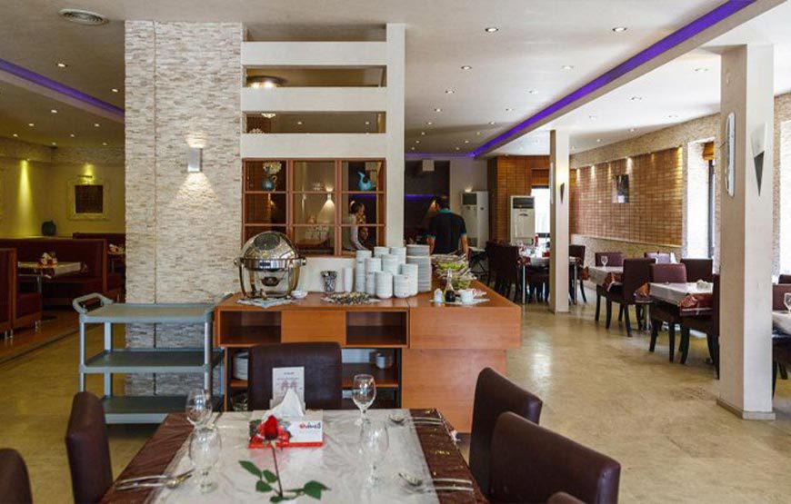 Rose Hotel – Kashan