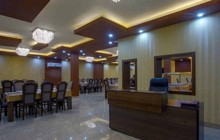 Hezar Hotel Kerman