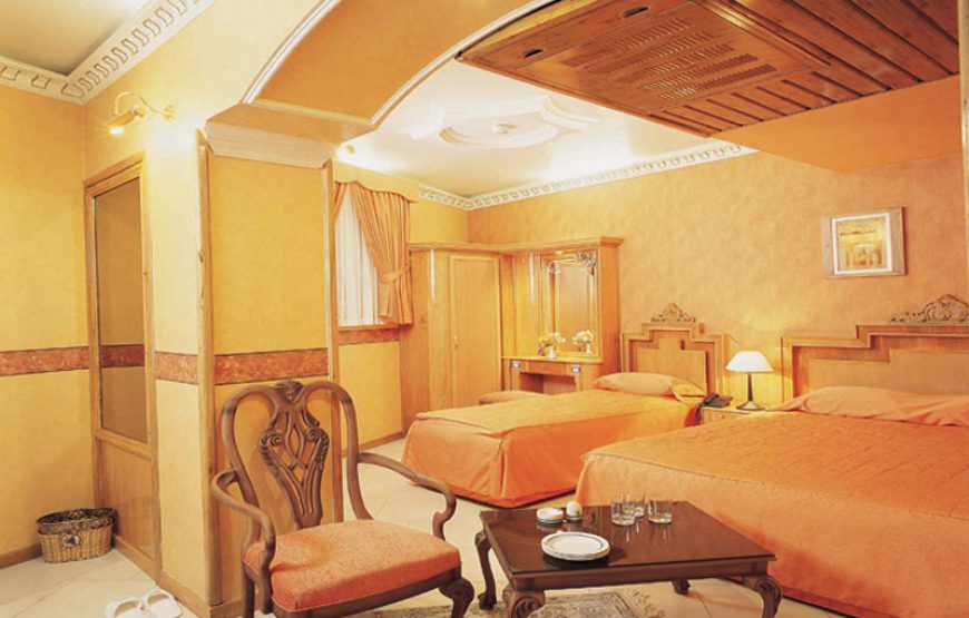 Zohreh Hotel – Isfahan