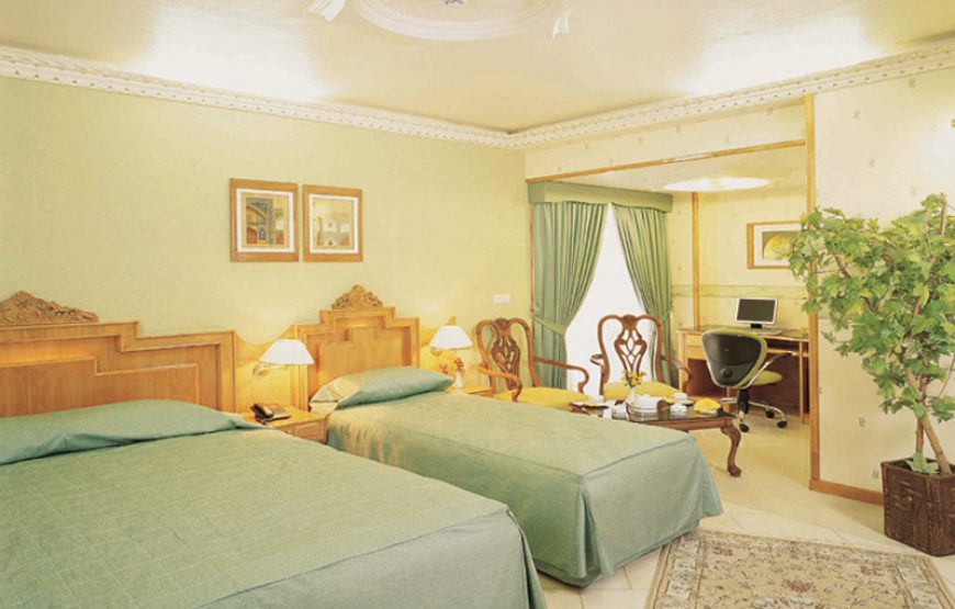 Zohreh Hotel – Isfahan