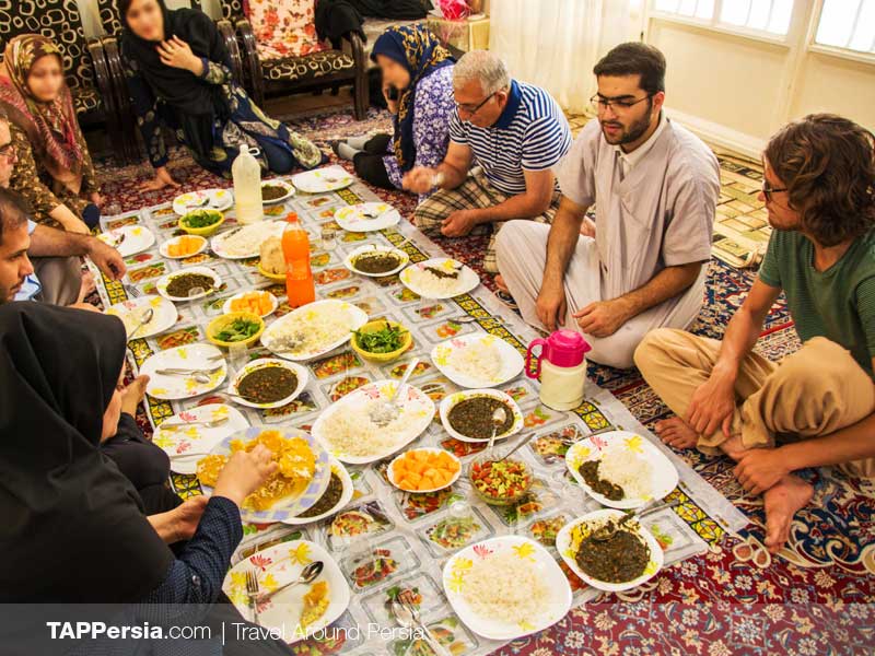 Homestay - Couchsurfing -Iran - TAP Persia