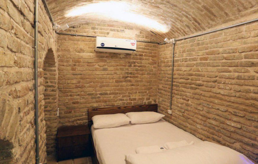 Heritage Hostel Guesthouse – Tehran