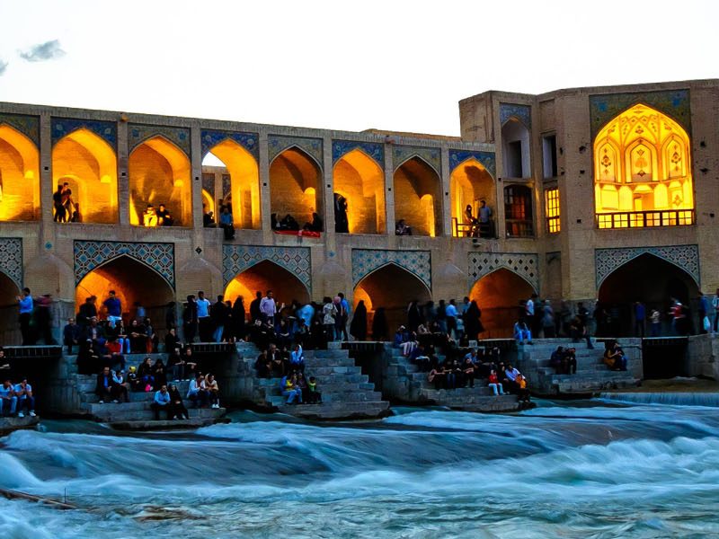 Isfahan Free Walking Tour | Armenian Quarter to Khajou Bridge