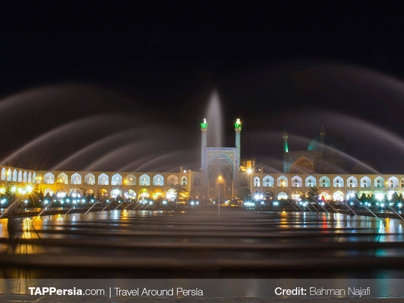 Naqsh-e Jahan Square - Isfahan Top Attractions