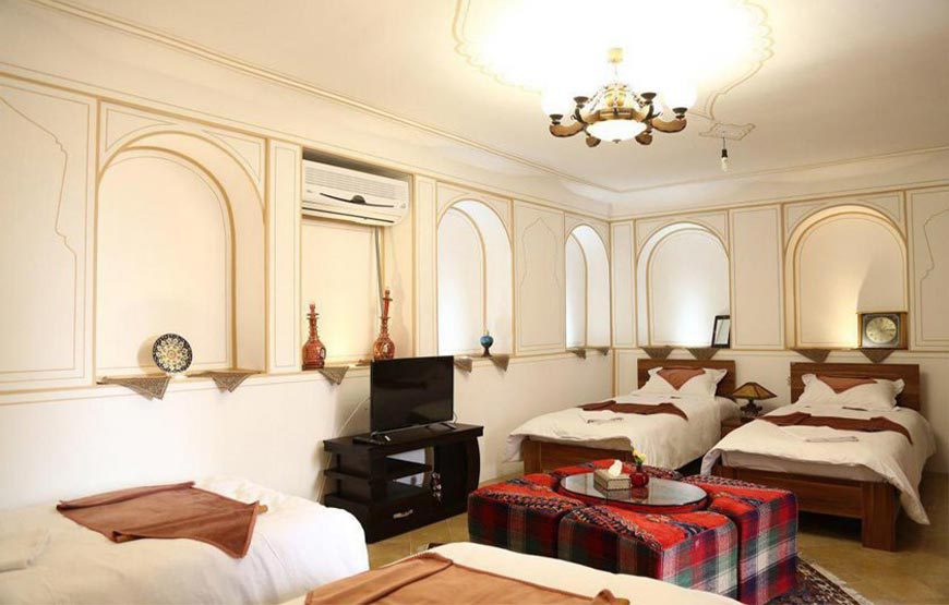 Iravani Historical Hotel – Isfahan