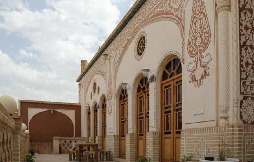 Khademi Traditional Hotel – Kashan
