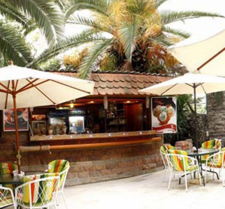 kourosh-hotel