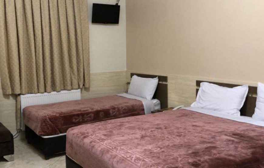 Razhia Hotel – Qazvin