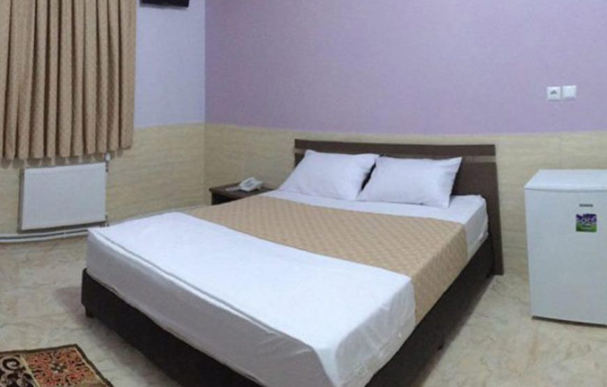 Razhia Hotel – Qazvin