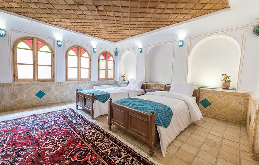 Ghasr Monshi Hotel Isfahan
