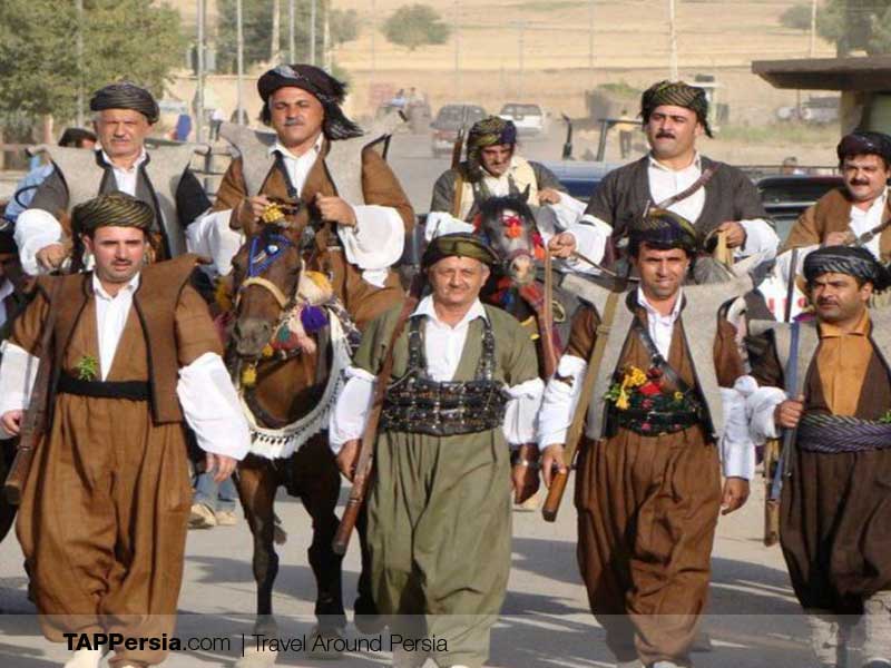 Iranian Kurds - Iran - Kurdish clothing