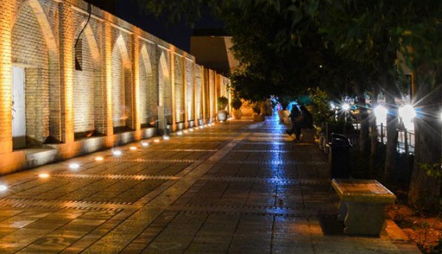 Zandiyeh Complex in ShirazZandiyeh Complex in Shiraz
