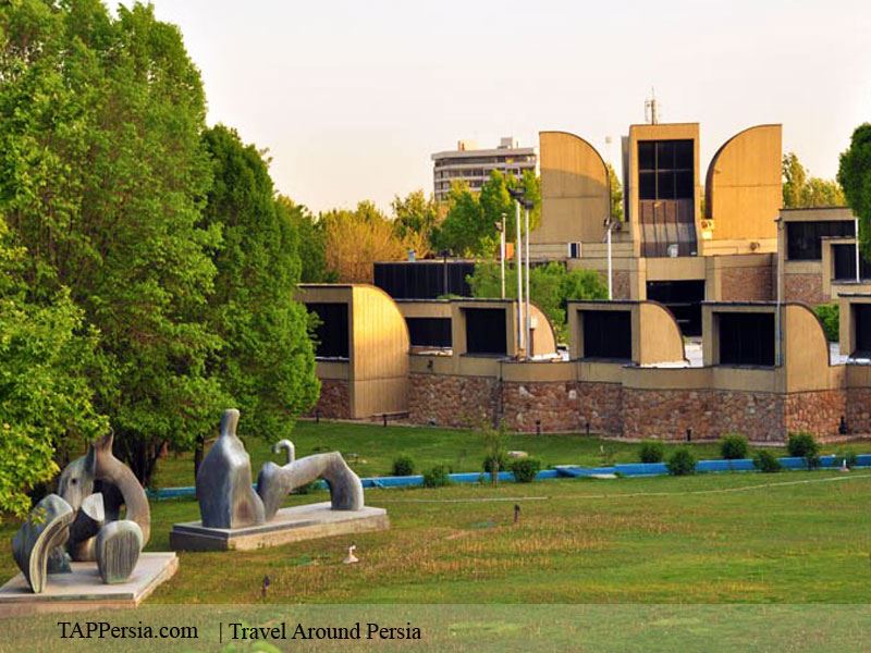 Laleh-Park-Tappersia