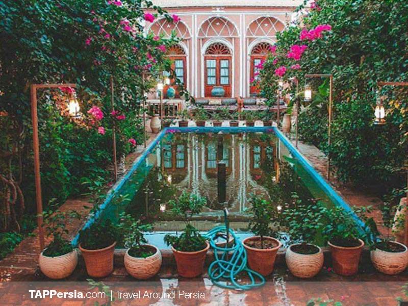 4.-Flexbility-of-Persian-Designs