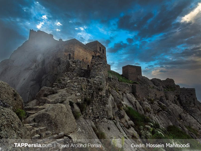 Qa’leh Babak Citadels in Iran - Babak Citadel - Tappersia
