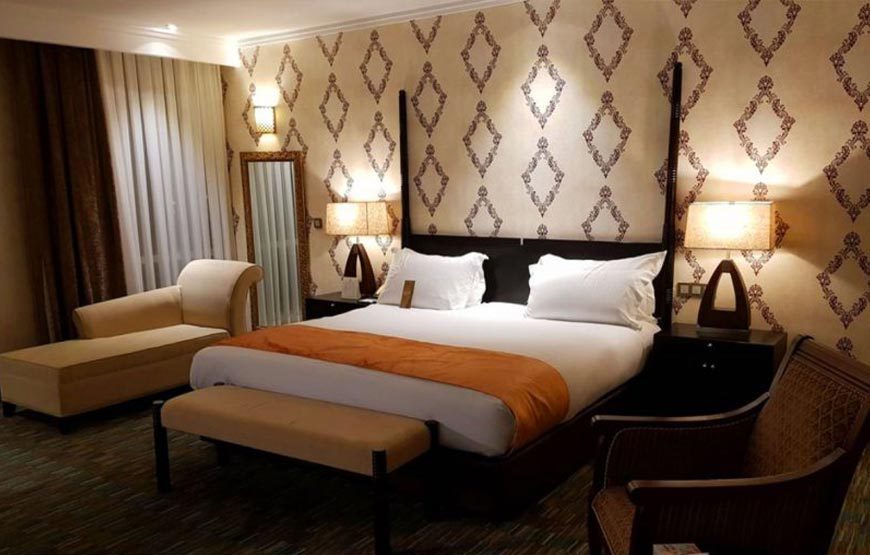 Espinas Palace Hotel Tehran