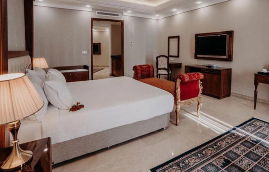 Wisteria Hotel Tehran