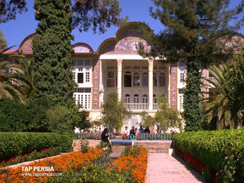 Iran walking tour