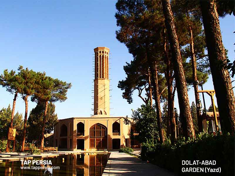 Good atmosphere of Dolat Abad garden