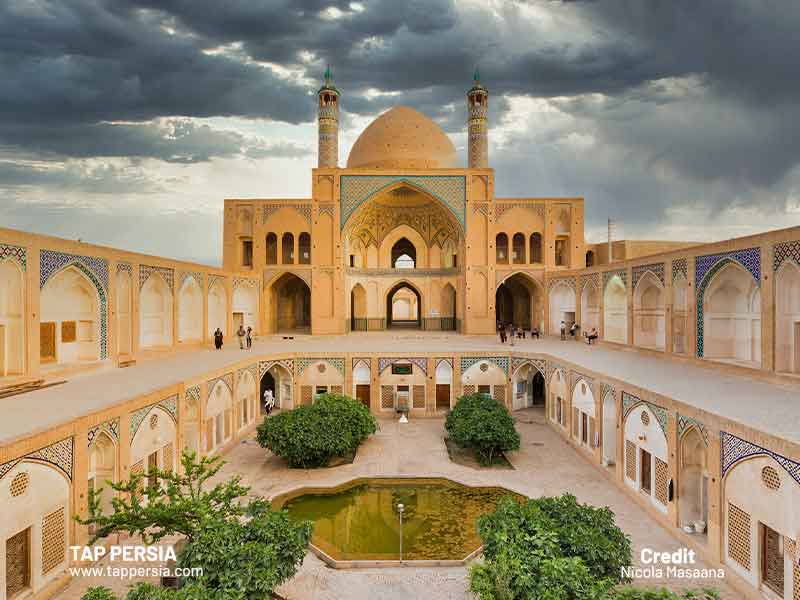kashan tourist attractions