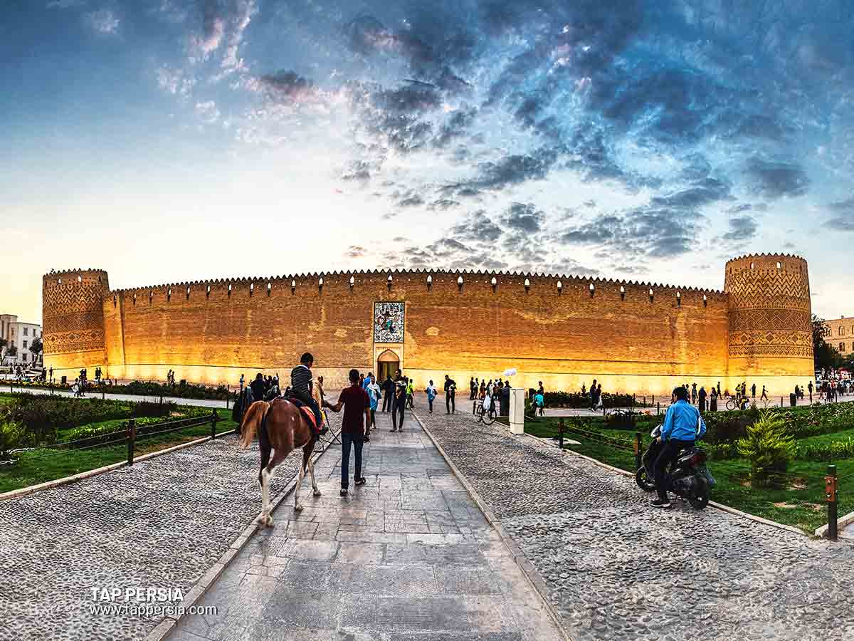 Traveling to The Arg of Karim Khan