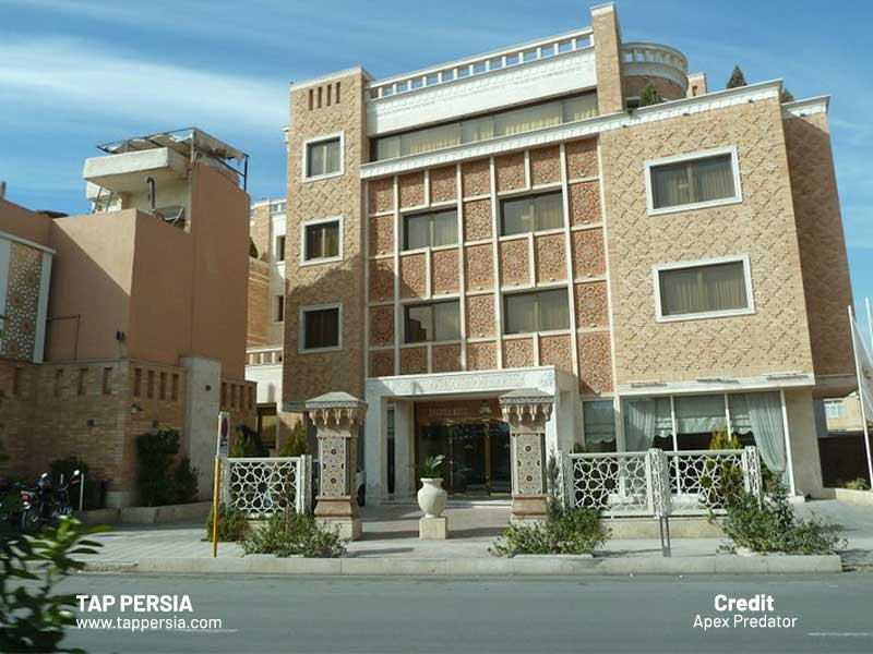 Zandieh Hotel (best hotels in iran)