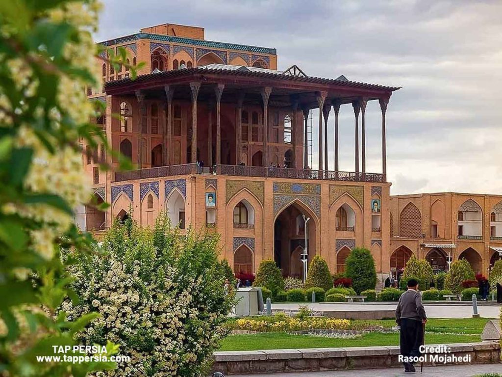 Ali Qapo Palace
