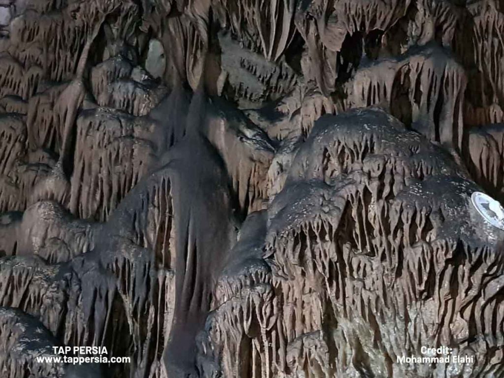 MahdiShahr Darband Cave