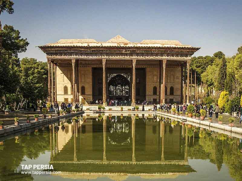 Chehel Sotoun Palace