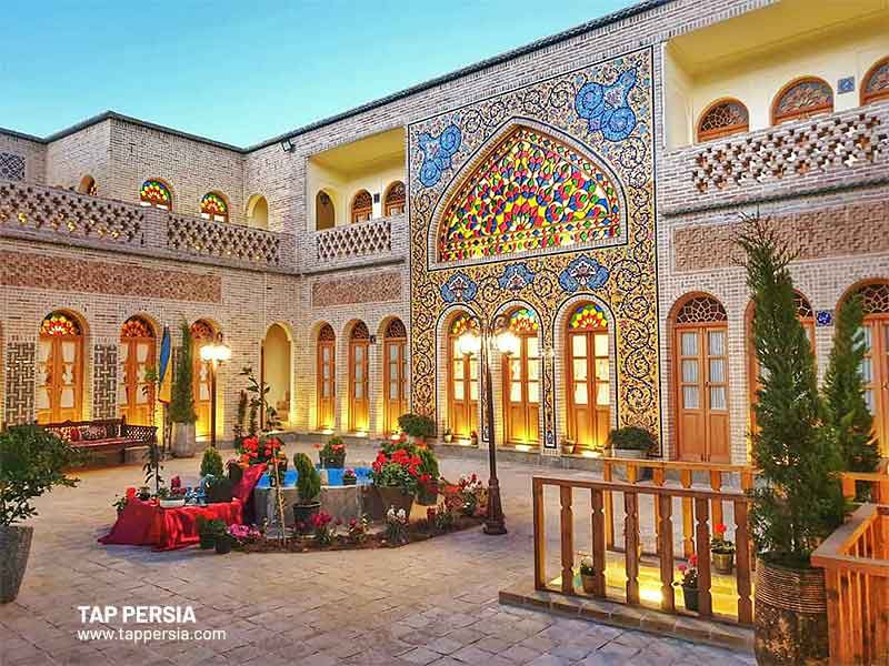 Top 13 Cheapest Hotels in Isfahan
