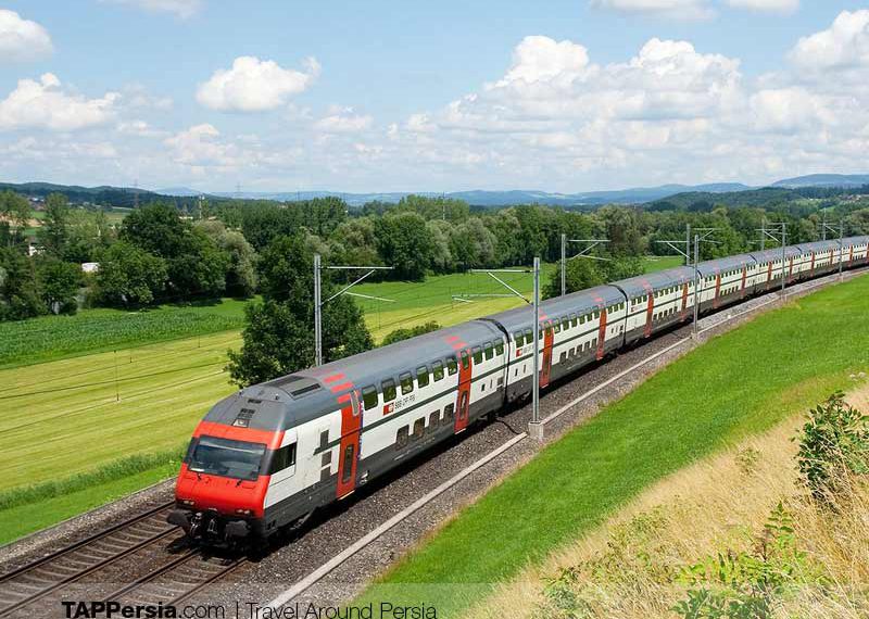 Train Tehran to Shiraz