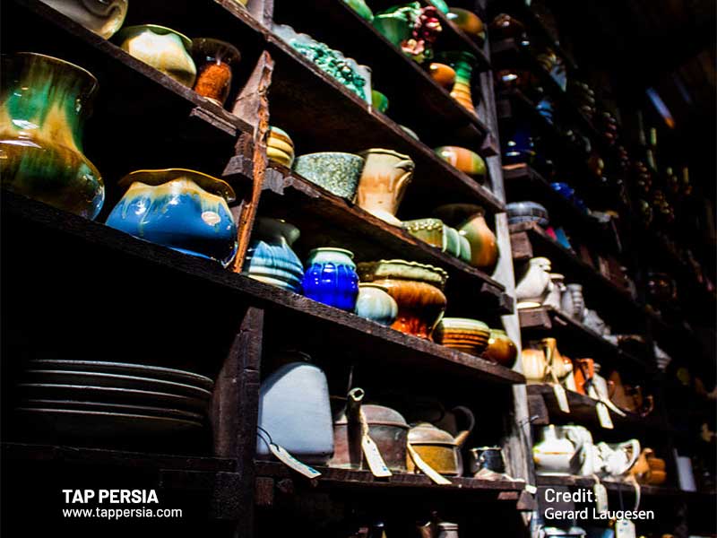 shiraz pottery