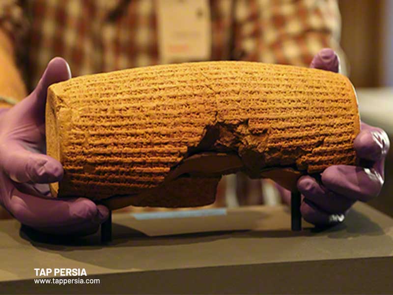 shiraz pottery