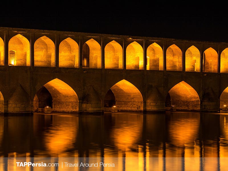 Si-o-Se-Pol---Siose-Bridge