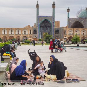 8 Places to walk in Isfahan You Shouldn't Miss