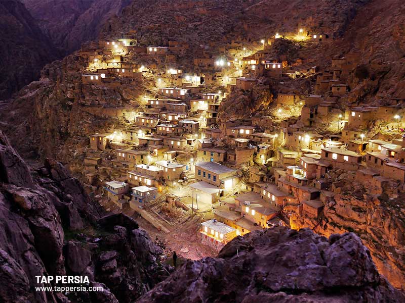 Uraman Takht