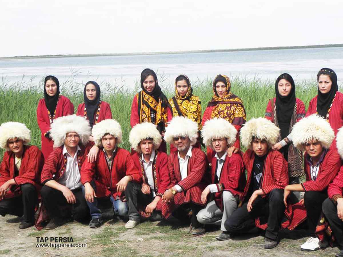 Turkmen clothes
